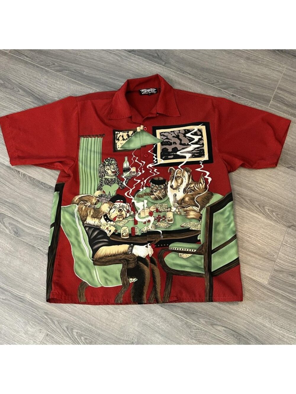 Dragonfly Clothing Company Shirt Mens L Red Dogs Poker Casino Party Button Up